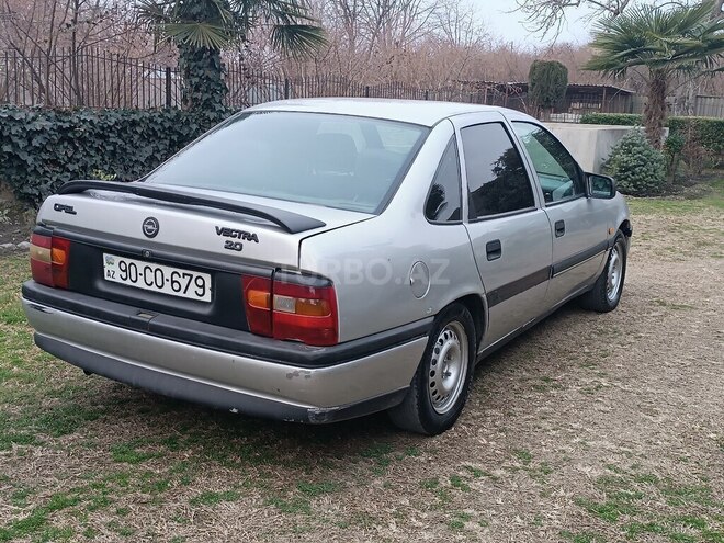 Opel Vectra 1993, 333,333 km - 2.0 л - Zaqatala