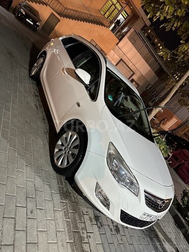 Opel Astra 2011, 210,000 km - 1.5 l - Bakı
