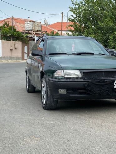 Opel Astra 1994, 456,233 km - 1.6 l - Bakı