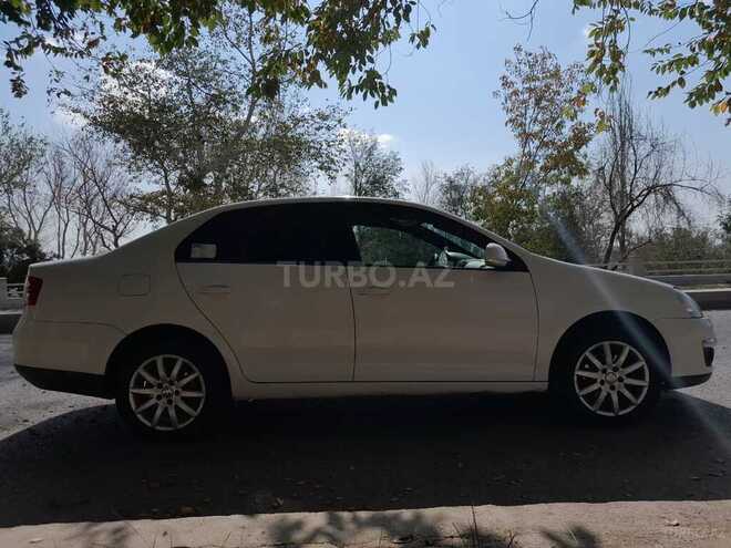 Volkswagen Jetta 2010, 350,000 km - 1.6 l - Bakı