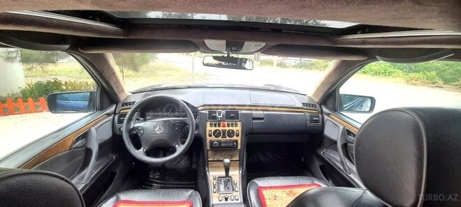 Mercedes E 320 1996, 411,000 km - 3.2 л - Xaçmaz
