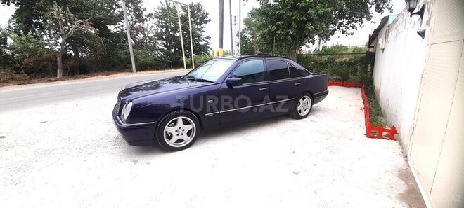 Mercedes E 320 1996, 411,000 km - 3.2 л - Xaçmaz