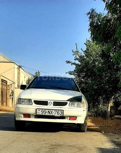 Volkswagen Polo 1995, 387,951 km - 1.6 л - Bakı