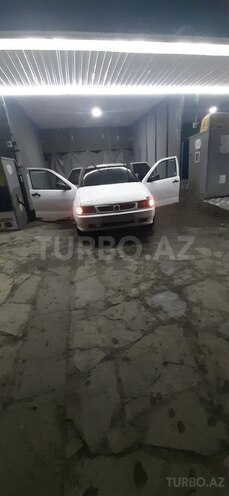 Volkswagen Polo 1995, 387,951 km - 1.6 л - Bakı