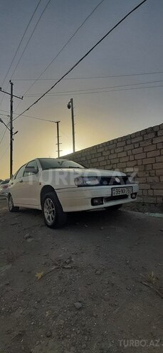 Volkswagen Polo 1995, 387,951 km - 1.6 л - Bakı