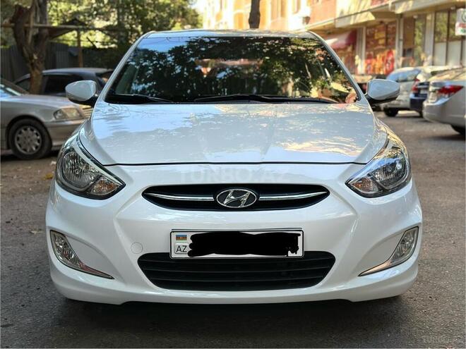 Hyundai Accent 2015, 148,000 km - 1.6 л - Bakı