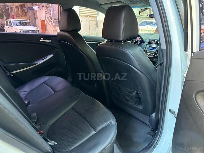 Hyundai Accent 2015, 148,000 km - 1.6 л - Bakı