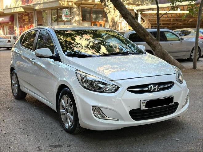Hyundai Accent 2015, 148,000 km - 1.6 л - Bakı