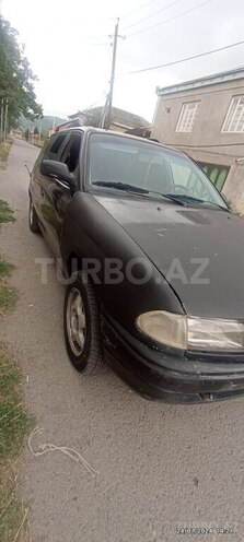 Opel Astra 1995, 250,000 km - 1.6 л - Quba
