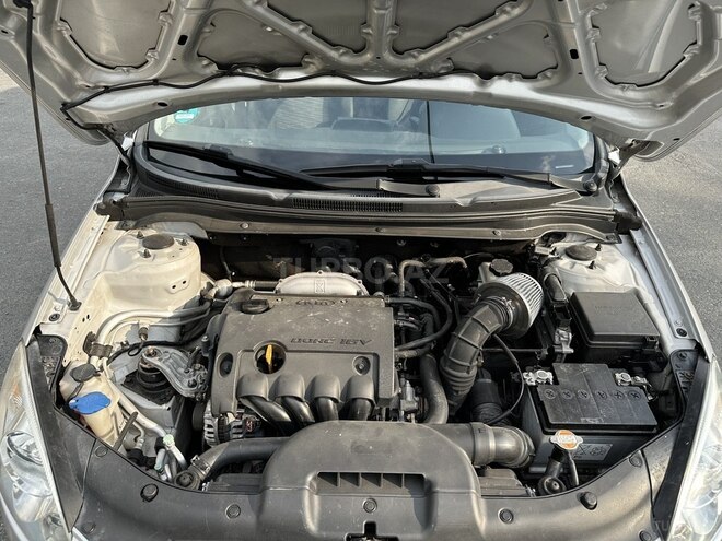 Kia Ceed 2008, 285,000 km - 1.4 l - Bakı