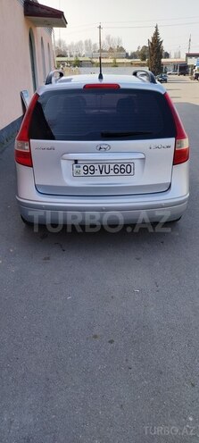 Hyundai i30 2009, 325,000 km - 1.6 l - Ağdaş