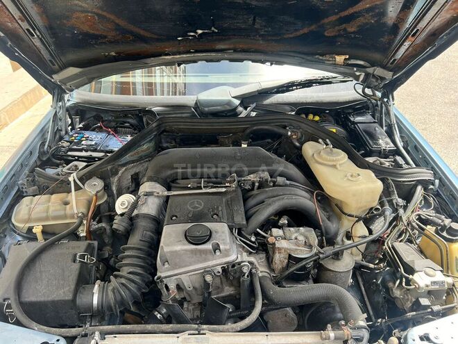 Mercedes E 250 1991, 370,000 km - 2.5 l - Bakı
