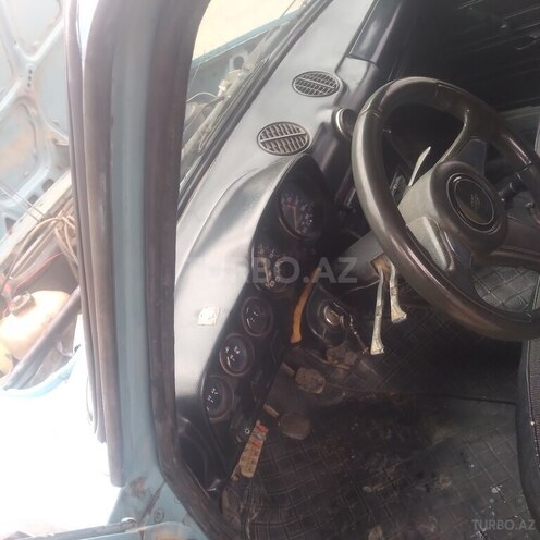 LADA (VAZ) 2106 1994, 97,850 km - 1.5 l - Salyan