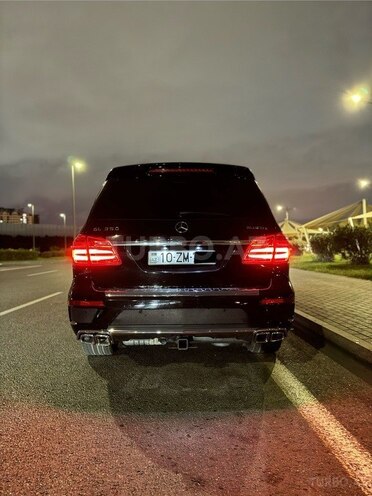Mercedes GL 350 4MATIC 2014, 289,000 km - 3.0 l - Bakı