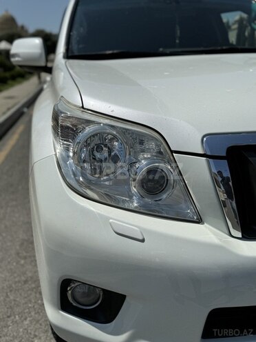 Toyota Land Cruiser Prado 2010, 287,000 km - 2.7 л - Bakı