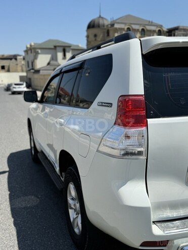 Toyota Land Cruiser Prado 2010, 287,000 km - 2.7 л - Bakı