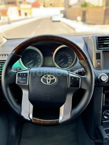 Toyota Land Cruiser Prado 2010, 287,000 km - 2.7 л - Bakı