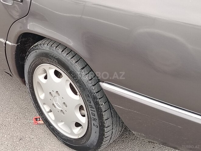 Mercedes E 200 1993, 400,000 km - 2.0 l - Bakı