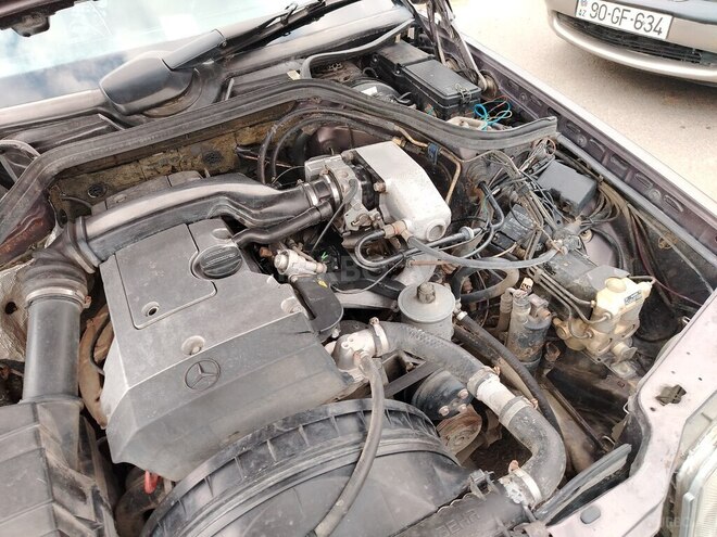 Mercedes E 200 1993, 400,000 km - 2.0 l - Bakı