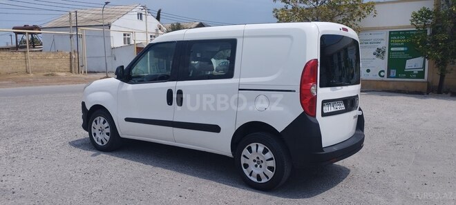 Fiat Doblo 2014, 231,062 km - 1.4 l - Bakı