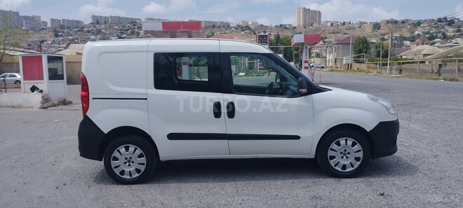 Fiat Doblo 2014, 231,062 km - 1.4 l - Bakı