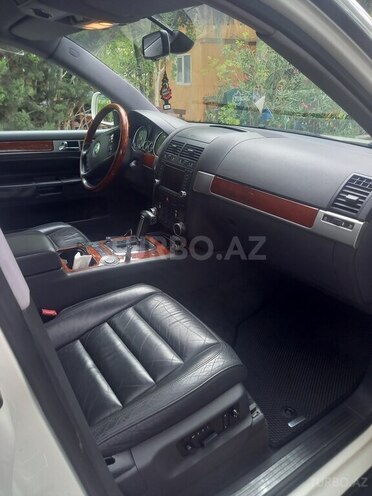 Volkswagen Touareg 2006, 147,365 km - 4.2 l - Bakı