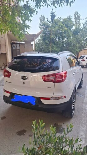 Kia Sportage 2010, 124,000 km - 2.0 l - Bakı