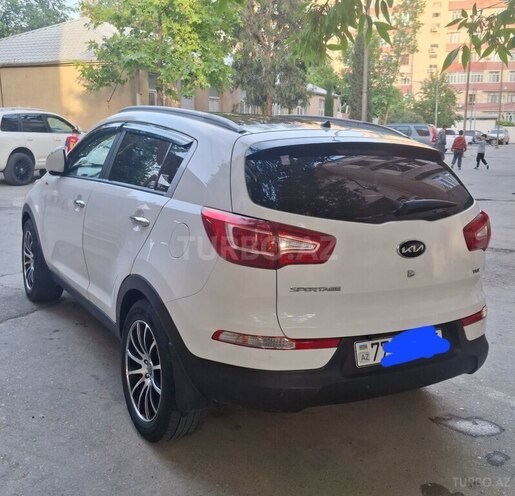 Kia Sportage 2010, 124,000 km - 2.0 l - Bakı