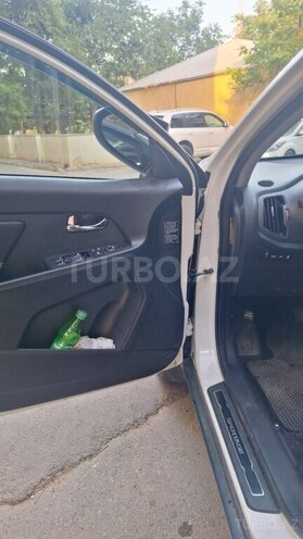 Kia Sportage 2010, 124,000 km - 2.0 l - Bakı