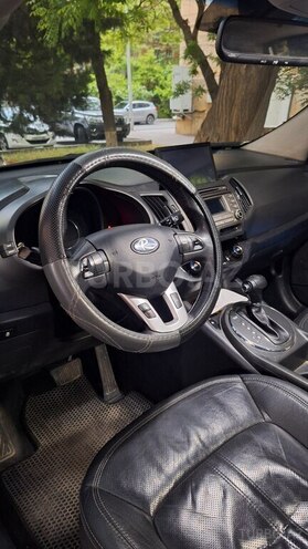 Kia Sportage 2010, 124,000 km - 2.0 l - Bakı
