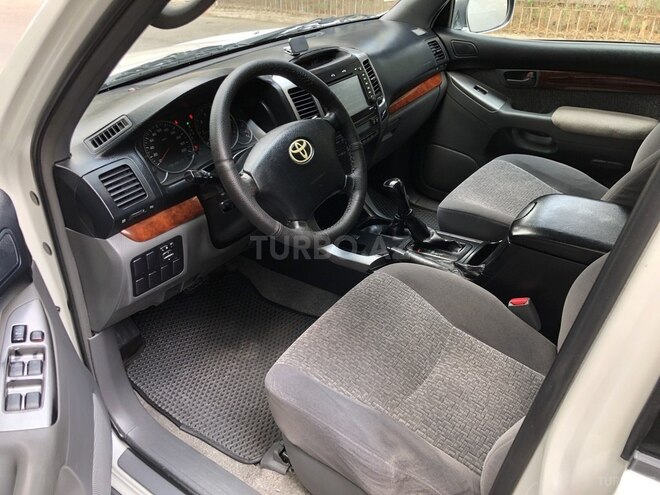 Toyota Land Cruiser Prado 2008, 228,000 km - 2.7 l - Bakı