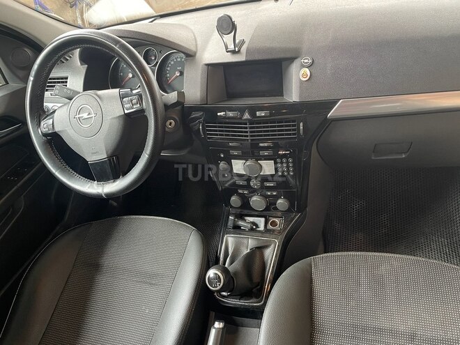 Opel Astra 2009, 295,000 km - 1.3 l - Hacıqabul