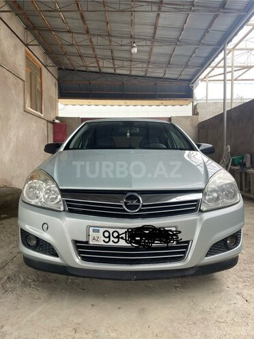 Opel Astra 2009, 295,000 km - 1.3 l - Hacıqabul