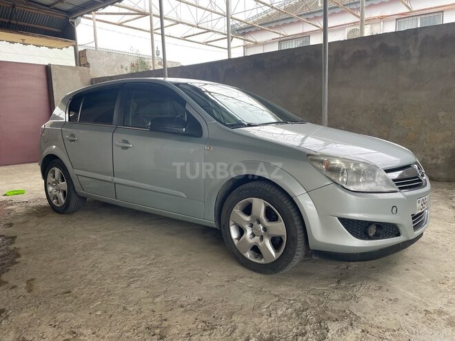 Opel Astra 2009, 295,000 km - 1.3 l - Hacıqabul