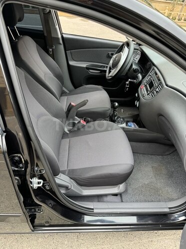 Kia Rio 2009, 193,450 km - 1.4 л - Bakı