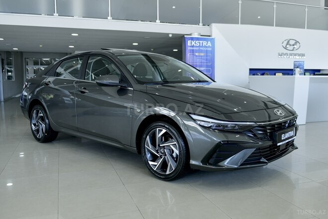 Hyundai Elantra-3