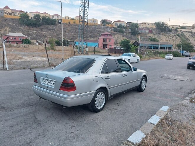 Mercedes C 250 d 1995, 560,000 km - 2.5 l - Bakı