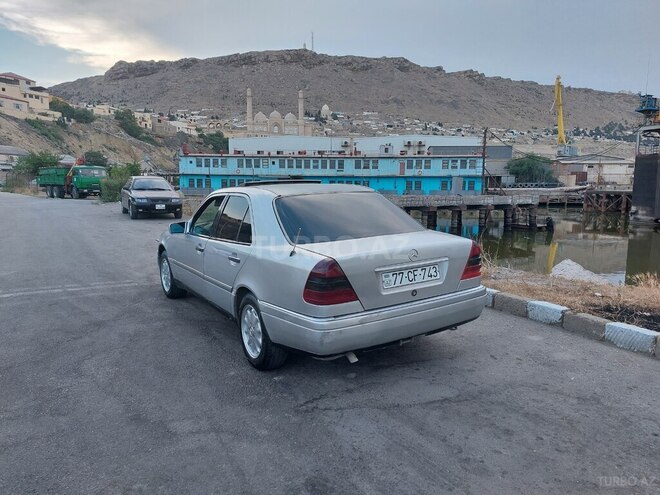 Mercedes C 250 d 1995, 560,000 km - 2.5 l - Bakı