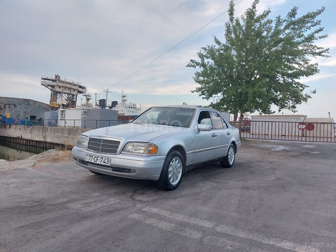 Mercedes C 250 d 1995, 560,000 km - 2.5 l - Bakı