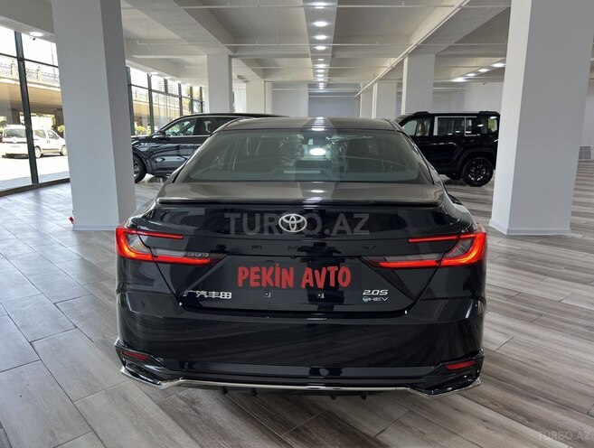 Toyota Camry-8