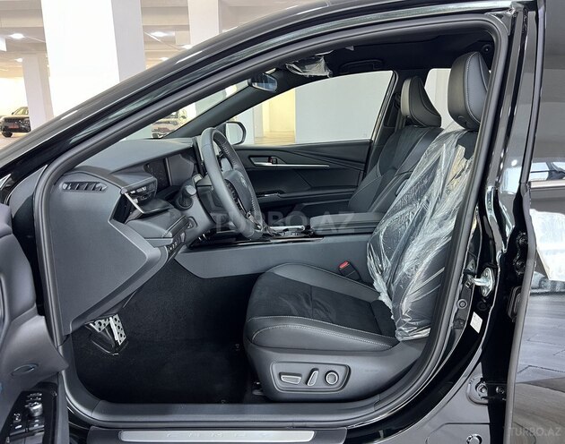 Toyota Camry-12