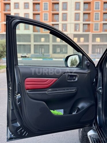 Mitsubishi L200 2021, 120,000 km - 2.4 l - Sumqayıt