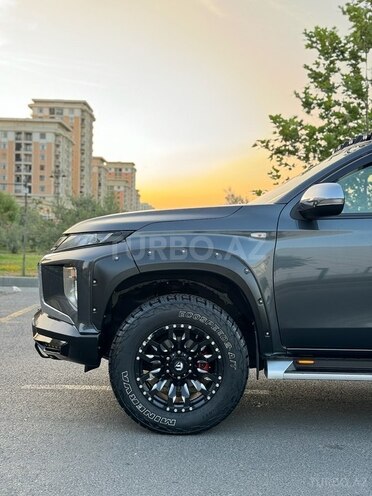 Mitsubishi L200 2021, 120,000 km - 2.4 l - Sumqayıt