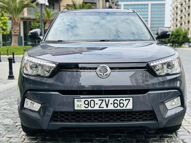 Ssang Yong  2015, 935,655 km - 1.6 л - Bakı