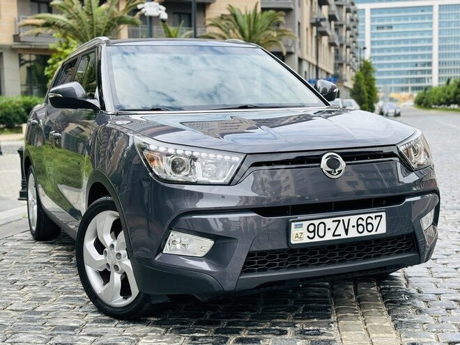 Ssang Yong  2015, 935,655 km - 1.6 л - Bakı