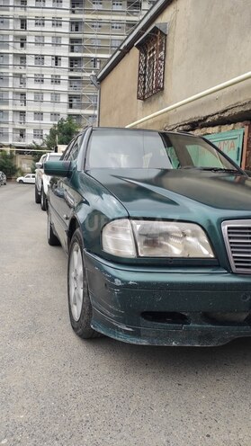 Mercedes C 220 d 1999, 420,000 km - 2.2 l - Bakı