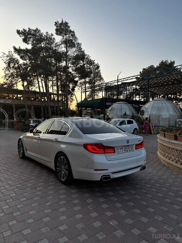 BMW 530-12