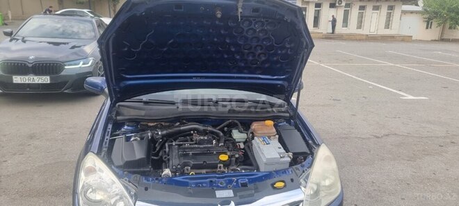 Opel Astra 2009, 240,000 km - 1.6 l - Bakı