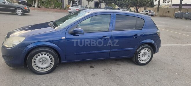 Opel Astra 2009, 240,000 km - 1.6 l - Bakı