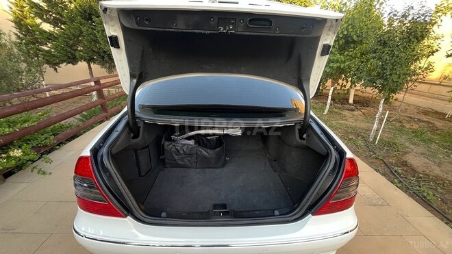 Mercedes E 320 2002, 335,000 km - 3.2 l - Bakı